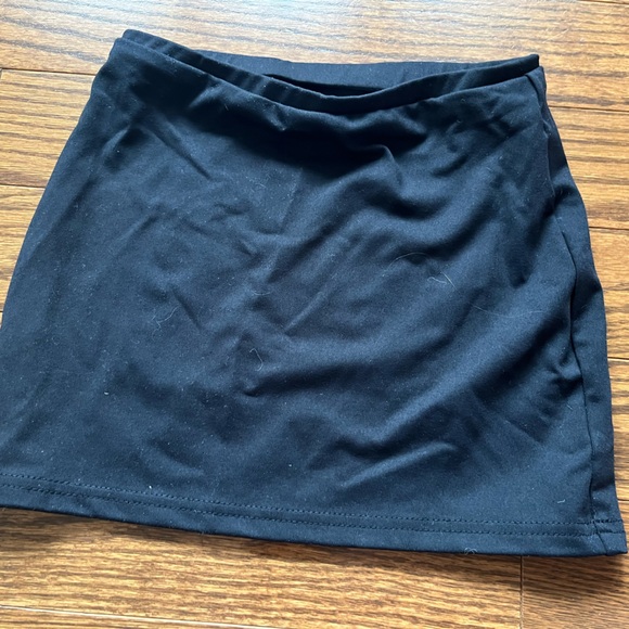 PRIX Workshop black mini skirt🖤 - Picture 1 of 4